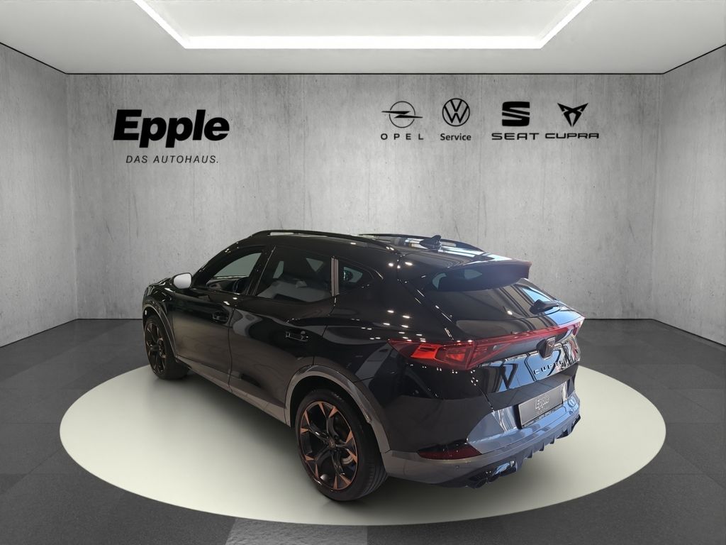 Cupra Formentor 2024 г. Чёрный, пробег 26796 км