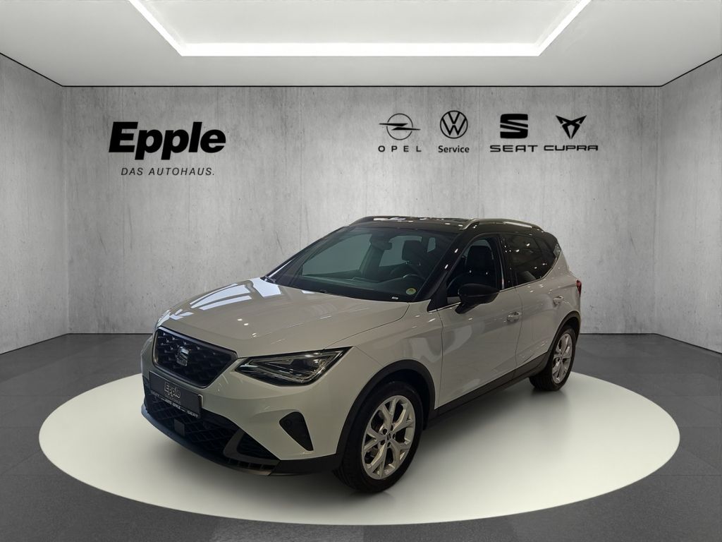 SEAT Arona 2023 г. Белый, пробег 44629 км
