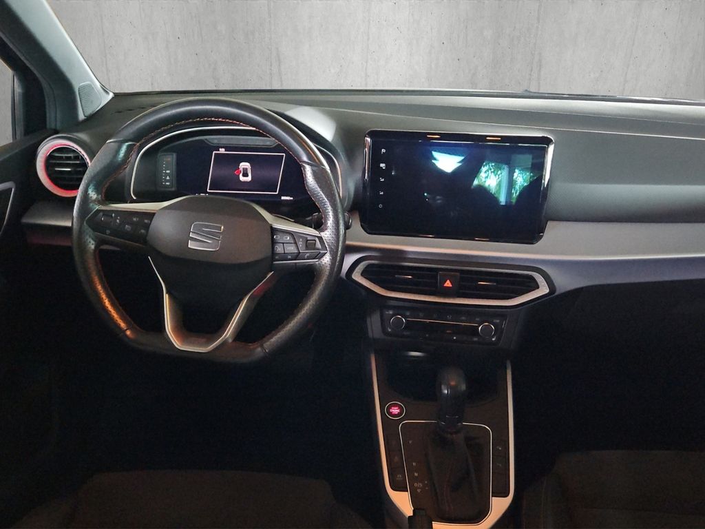 SEAT Arona 2022 г. Синий, пробег 35600 км