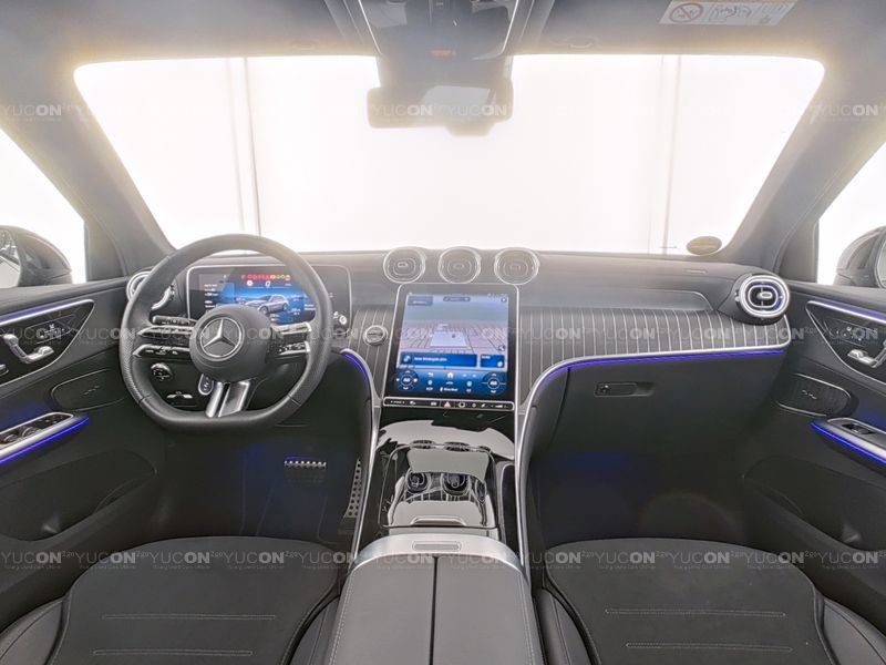 Mercedes-Benz GLC 300 2025 г. Чёрный, пробег 16354 км