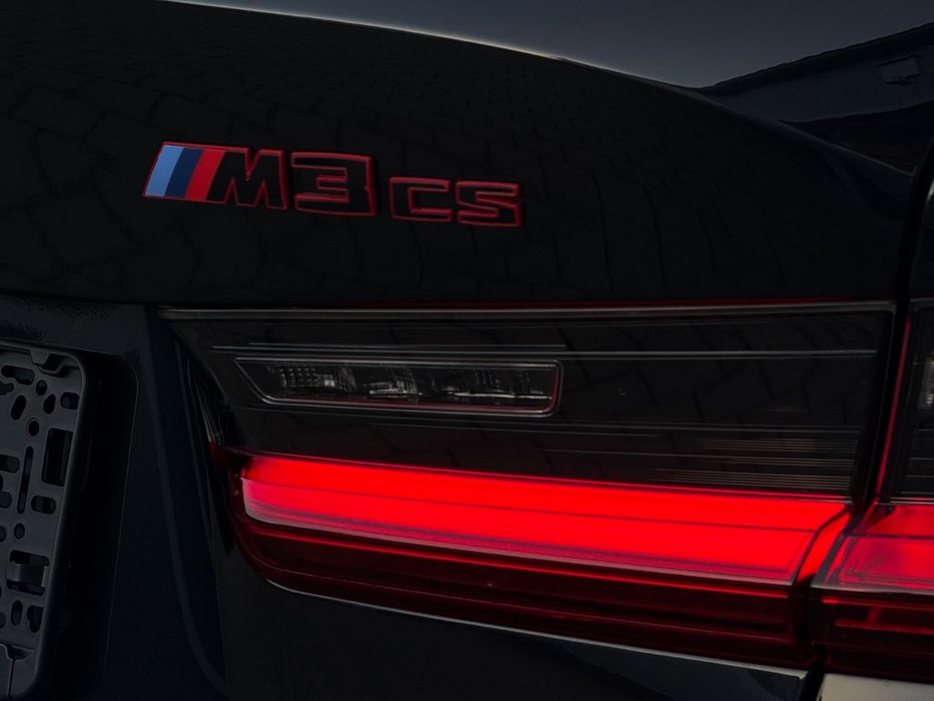 BMW M3 2024 г. Чёрный, пробег 22300 км