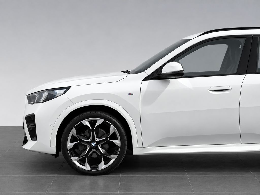 BMW X2 2025 г. Белый, пробег 54790 км