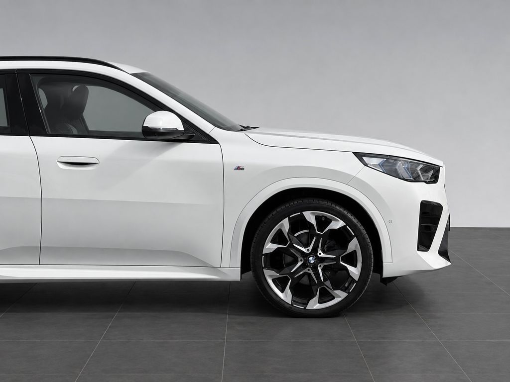 BMW X2 2025 г. Белый, пробег 54790 км