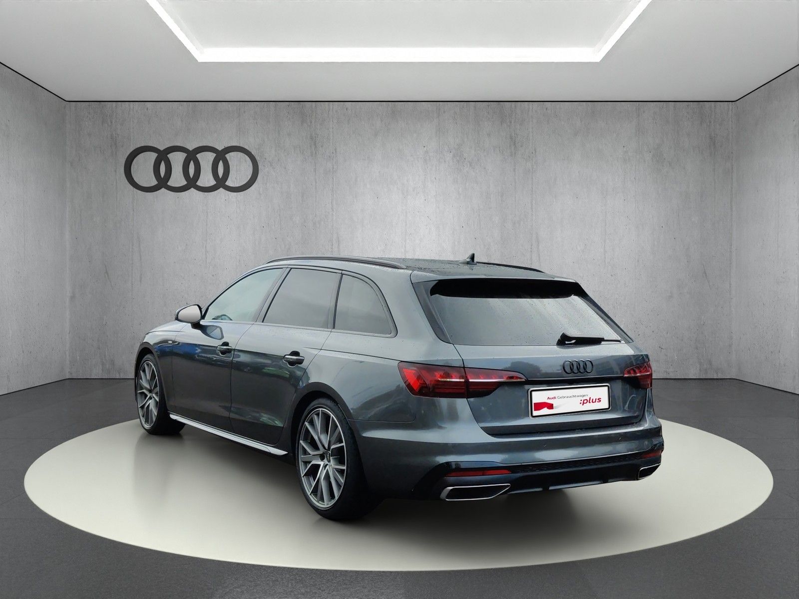 Audi A4 2023 г. Серый, пробег 54900 км