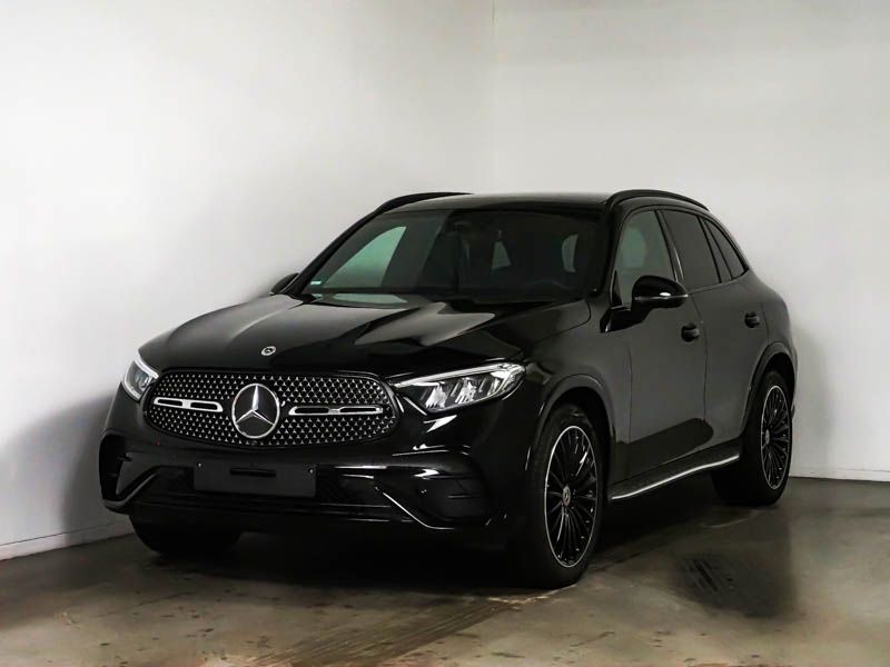 Mercedes-Benz GLC 300 2025 г. Чёрный, пробег 13736 км