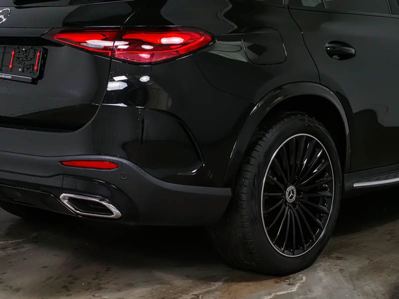 Mercedes-Benz GLC 300 2025 г. Чёрный, пробег 13736 км