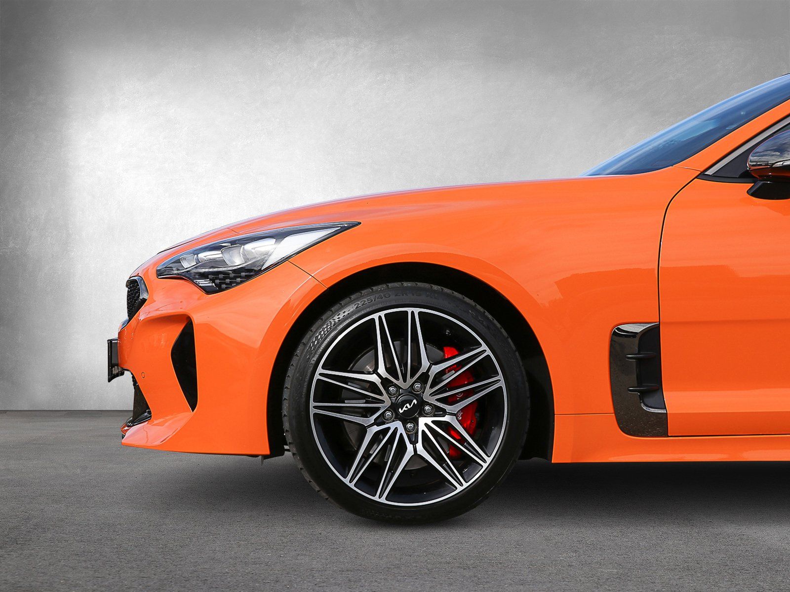Kia Stinger 2022 г. Оранжевый, пробег 44671 км