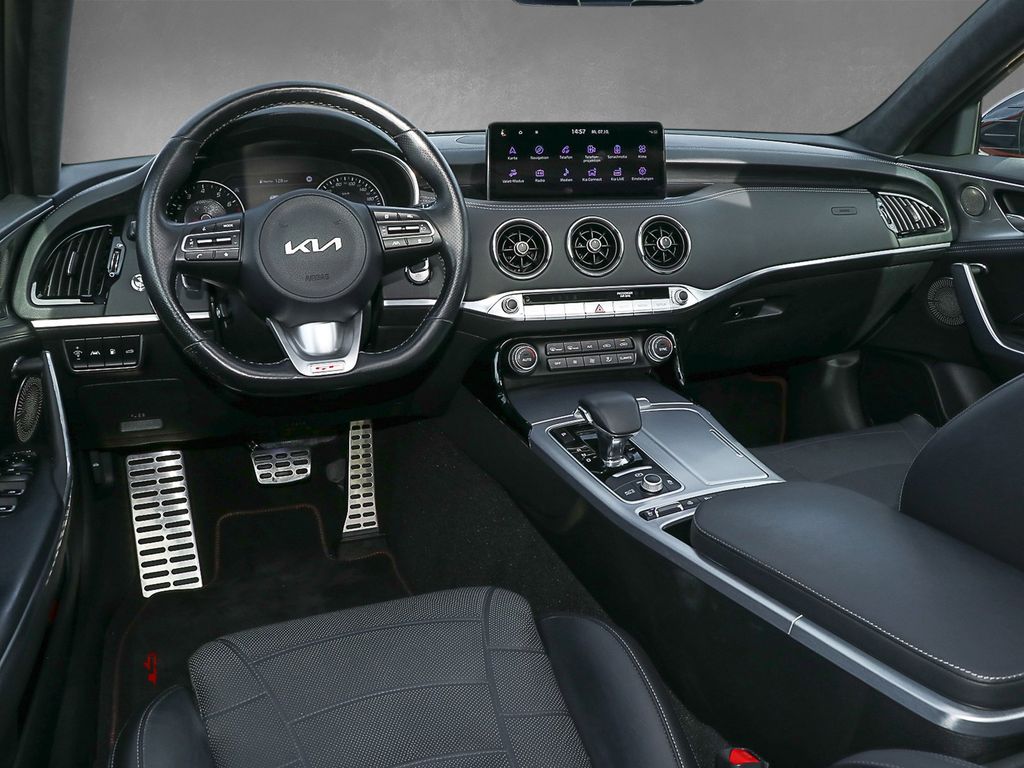Kia Stinger 2022 г. Оранжевый, пробег 44671 км
