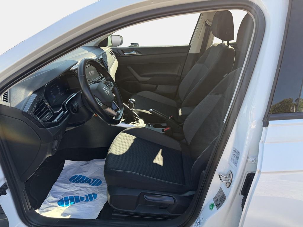 Volkswagen Polo 2022 г. Белый, пробег 37700 км