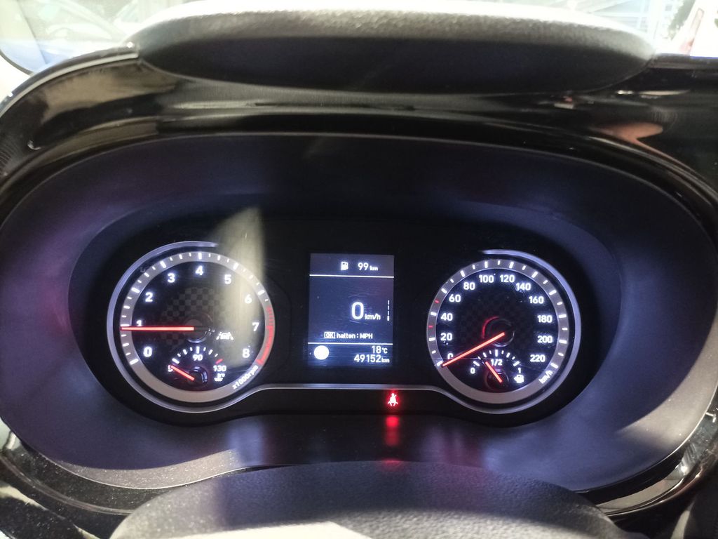 Hyundai i10 2021 г. Серебристый, пробег 49152 км
