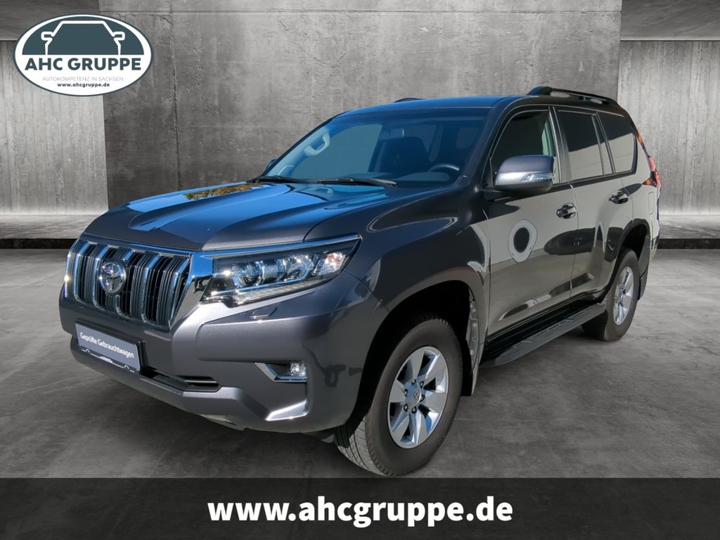 Toyota Land Cruiser 2022 г. Серый, пробег 30600 км