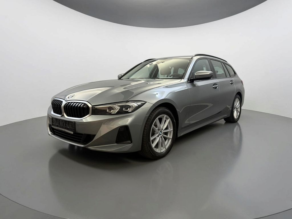 BMW 320 2024 г. Серый, пробег 35000 км