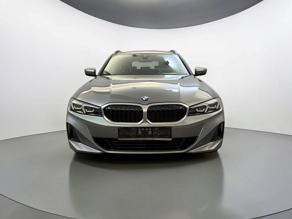 BMW 320 2024 г. Серый, пробег 35000 км