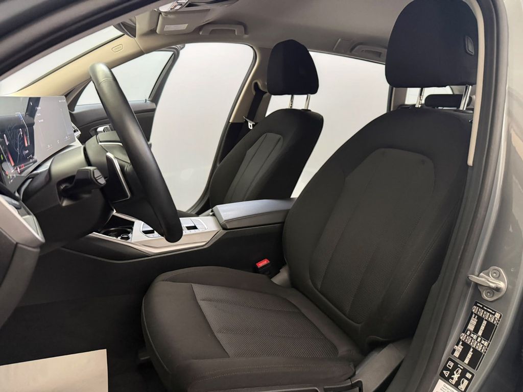 BMW 320 2024 г. Серый, пробег 35000 км