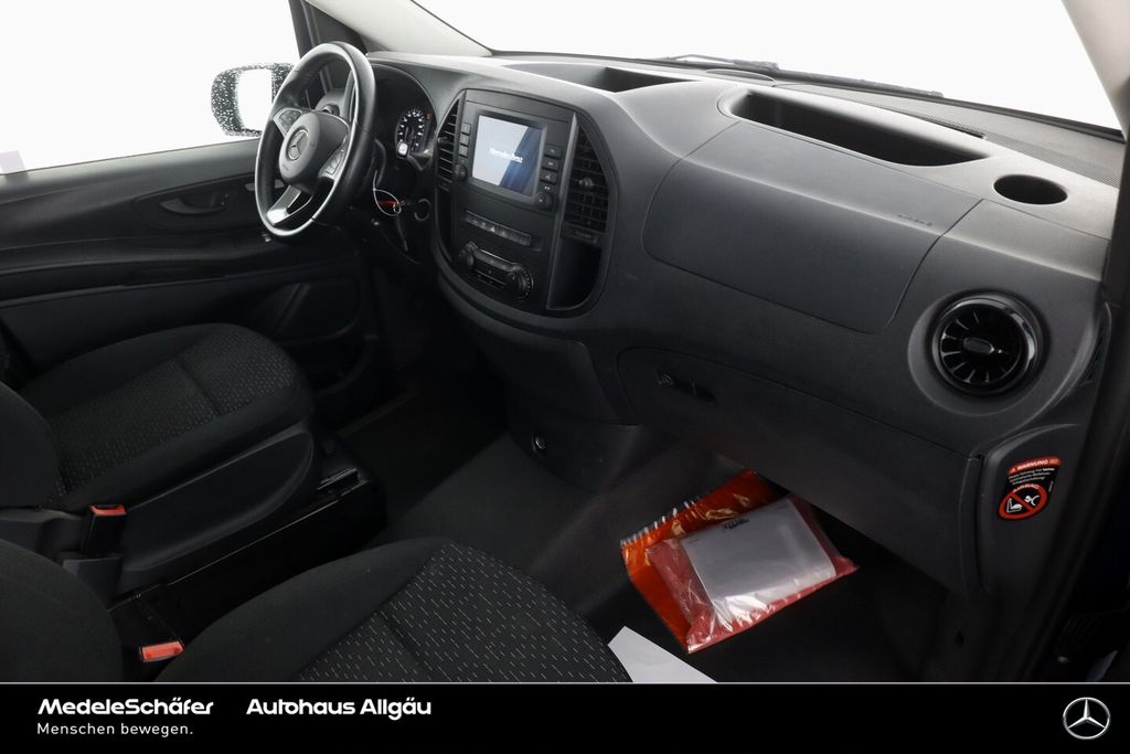 Mercedes-Benz Vito 2022 г. Синий, пробег 47680 км