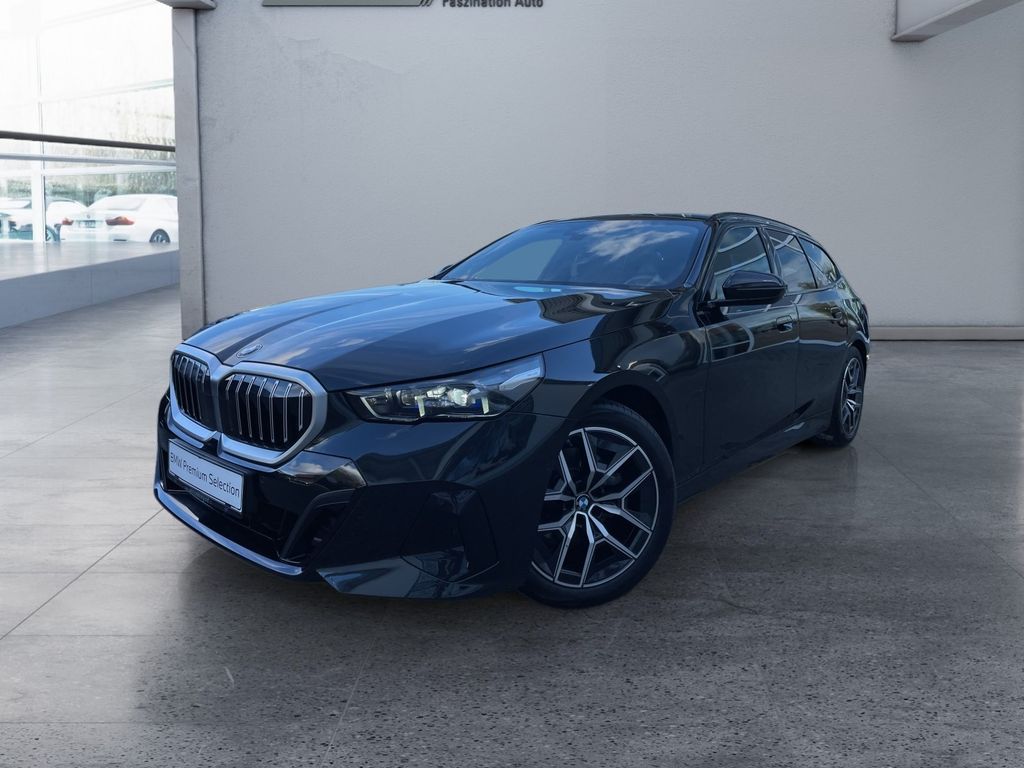 BMW 520 2026 г. Чёрный, пробег 15120 км