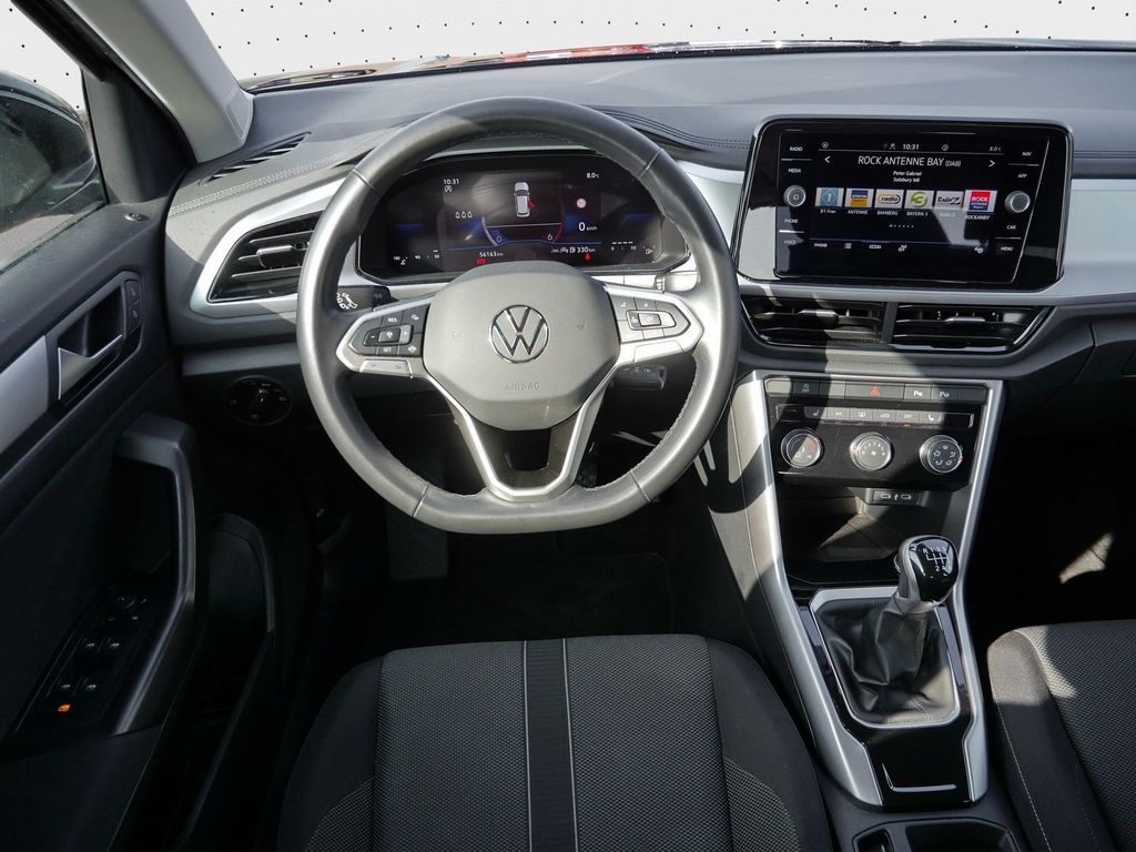 Volkswagen T-Roc 2024 г. Чёрный, пробег 56500 км
