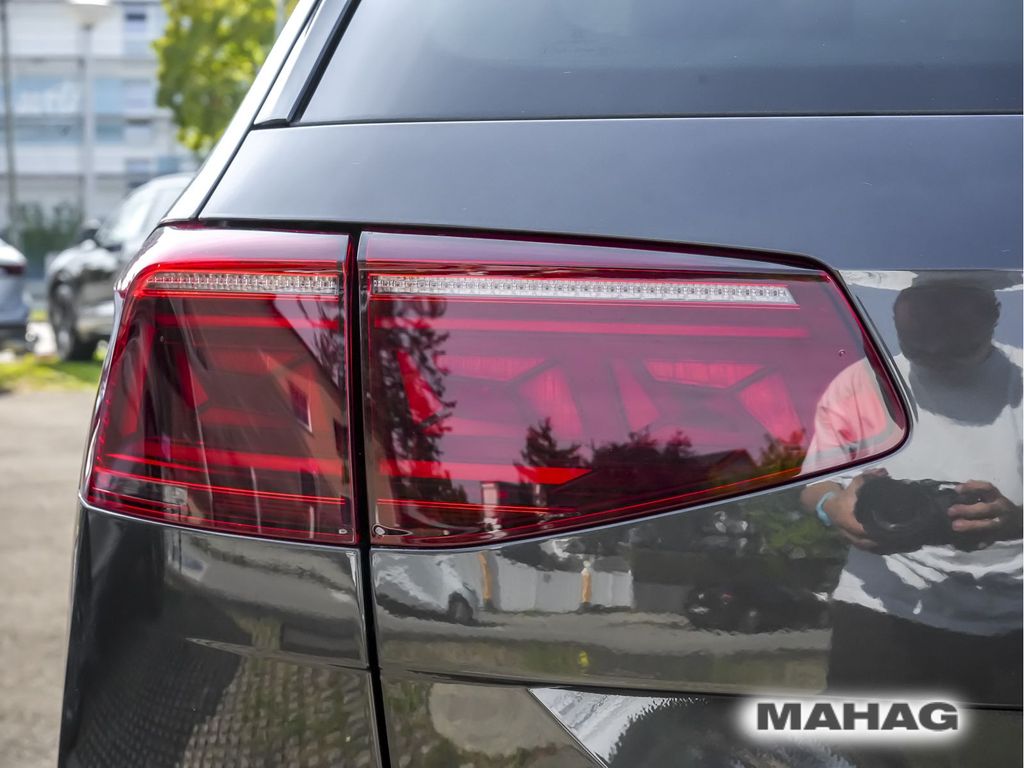 Volkswagen PASSAT ALLTRACK 2023 г. Серый, пробег 32243 км
