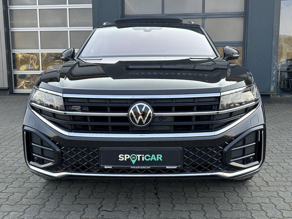 Volkswagen Touareg 2023 г. Коричневый, пробег 43481 км