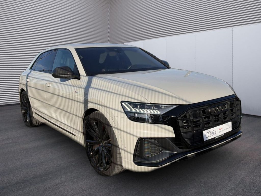 Audi Q8 2023 г. Бежевый, пробег 57750 км