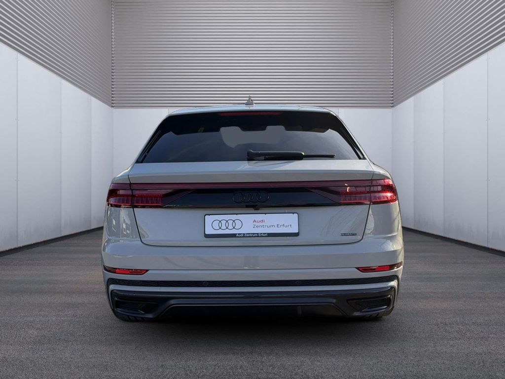 Audi Q8 2023 г. Бежевый, пробег 57750 км