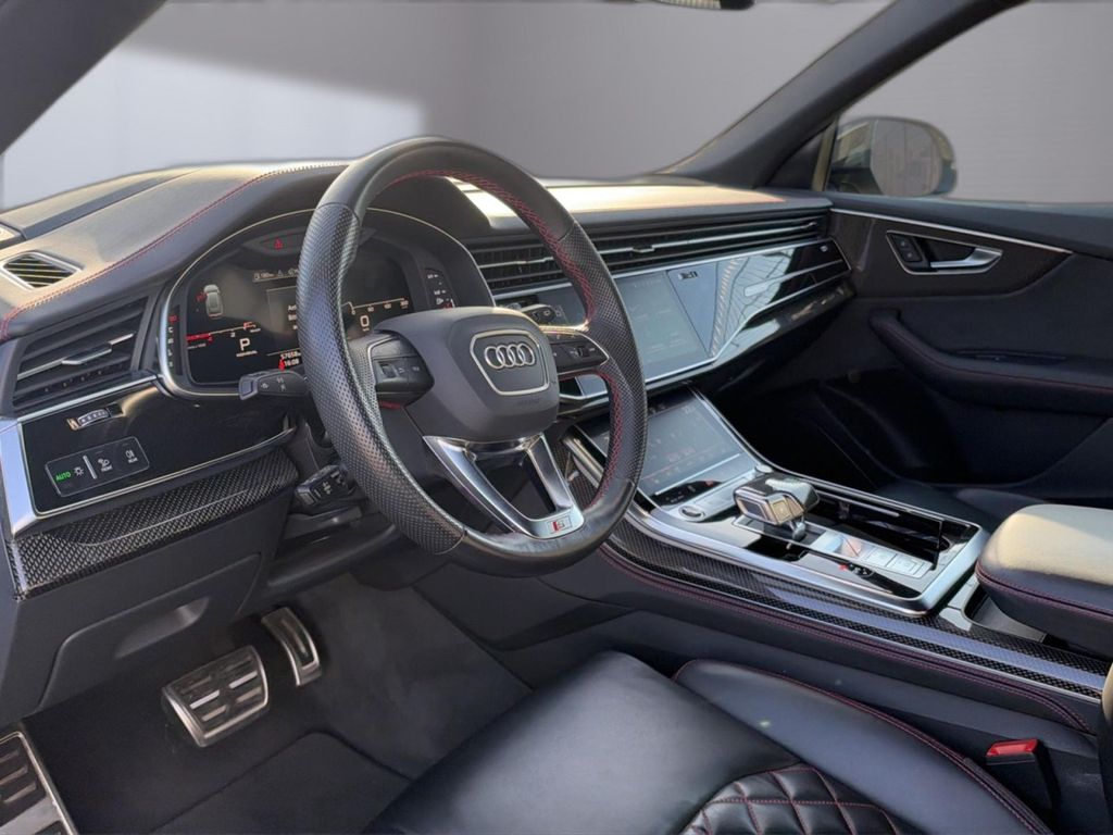 Audi Q8 2023 г. Бежевый, пробег 57750 км