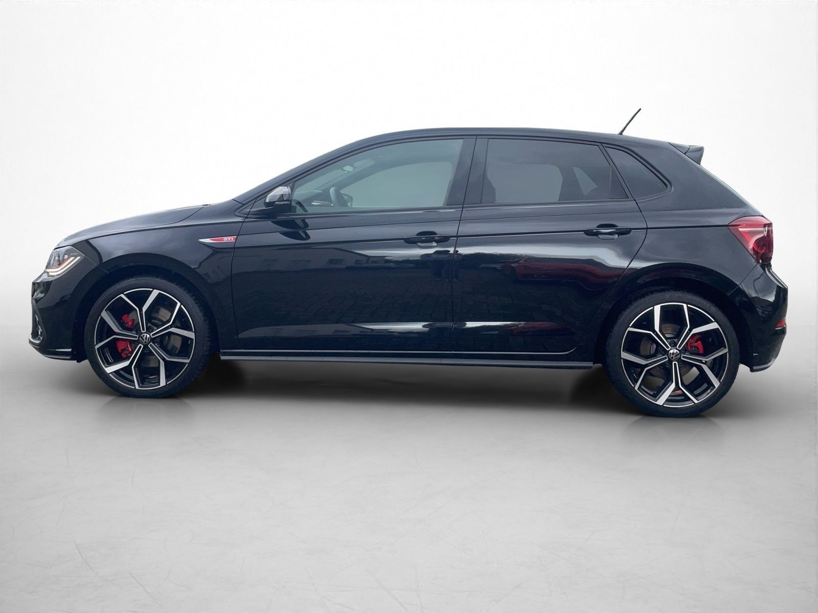 Volkswagen Polo 2022 г. Чёрный, пробег 19000 км