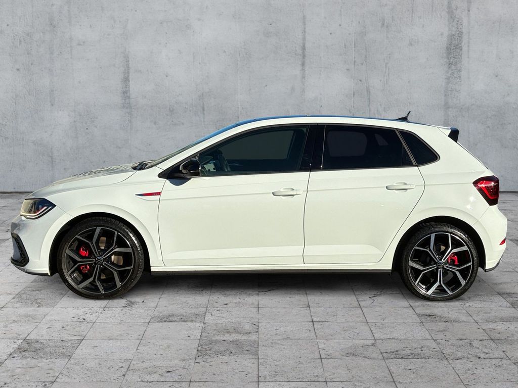 Volkswagen Polo 2024 г. Белый, пробег 22827 км