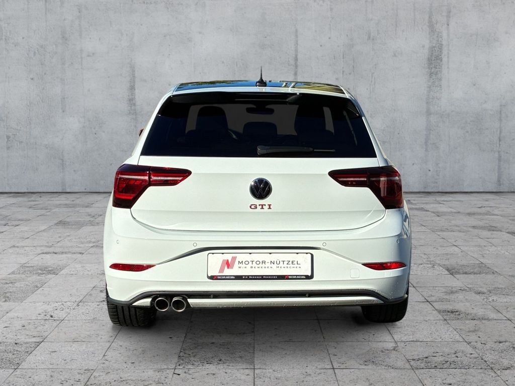 Volkswagen Polo 2024 г. Белый, пробег 22827 км