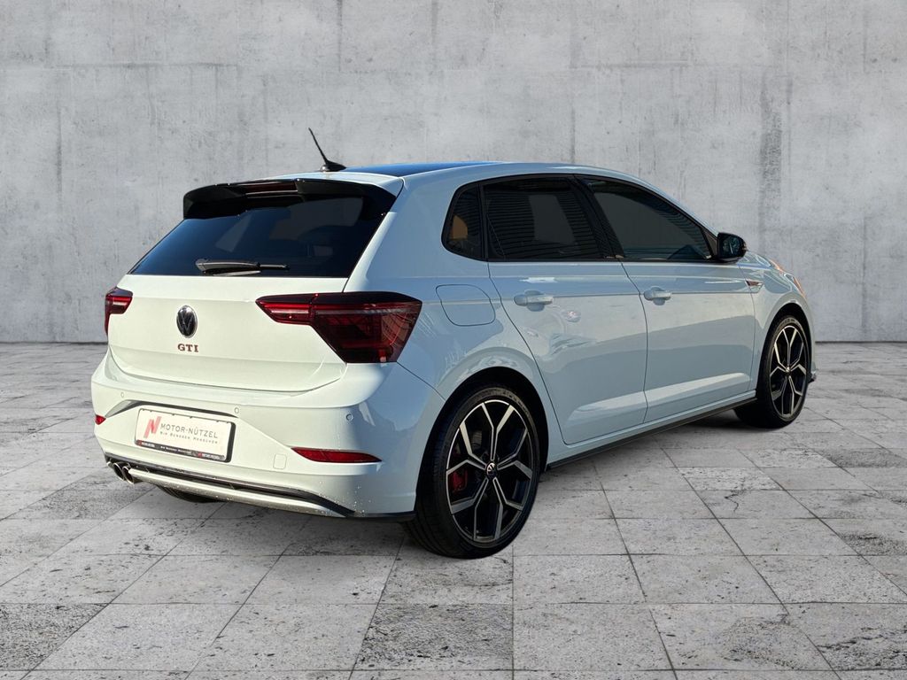 Volkswagen Polo 2024 г. Белый, пробег 22827 км
