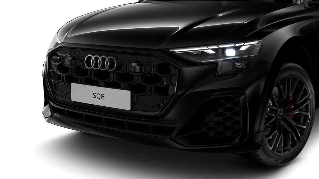 Audi SQ8 2024 г. Чёрный, пробег 29435 км