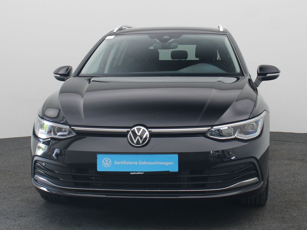 Volkswagen Golf 2023 г. Чёрный, пробег 57500 км