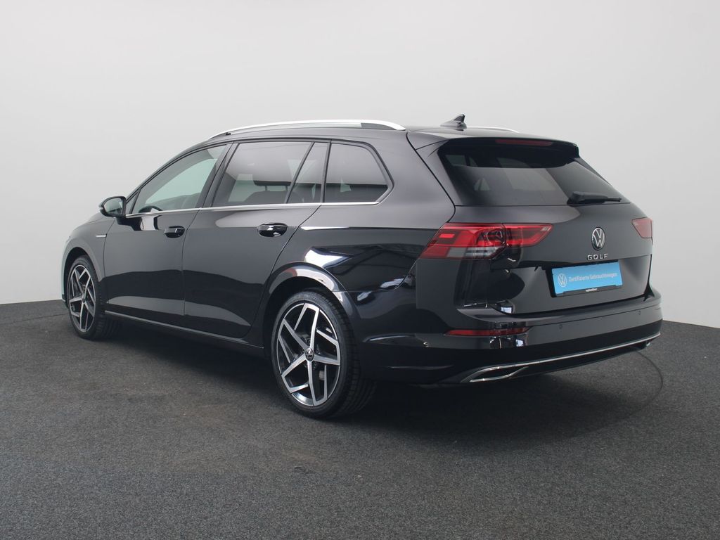 Volkswagen Golf 2023 г. Чёрный, пробег 57500 км