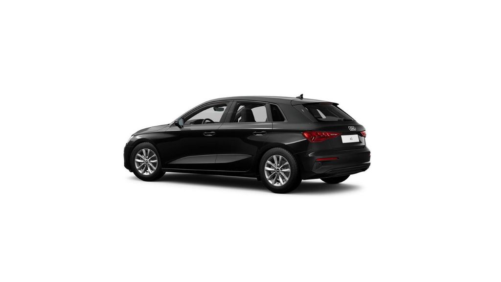 Audi A3 2021 г. Чёрный, пробег 30400 км