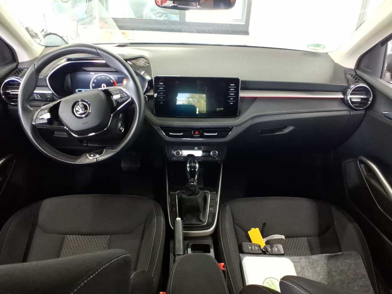 Skoda Fabia 2022 г. Серый, пробег 51800 км
