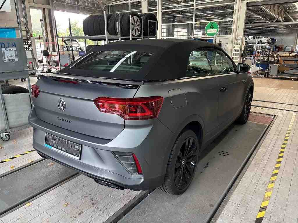 Volkswagen T-Roc 2023 г. Серый, пробег 36100 км