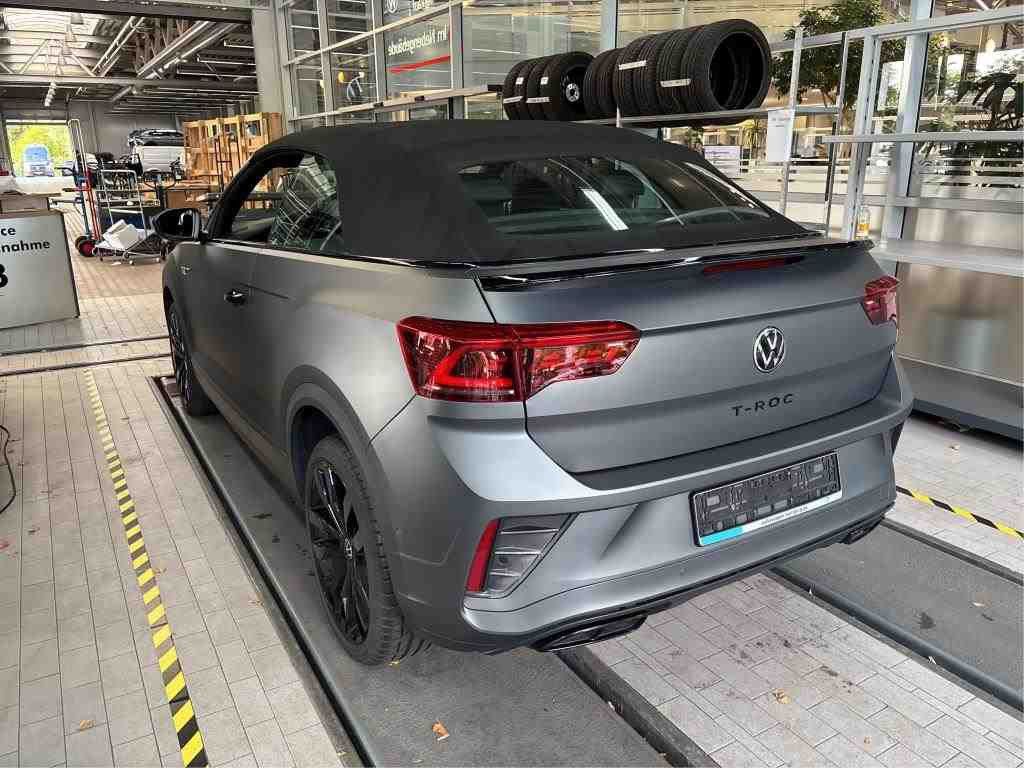 Volkswagen T-Roc 2023 г. Серый, пробег 36100 км