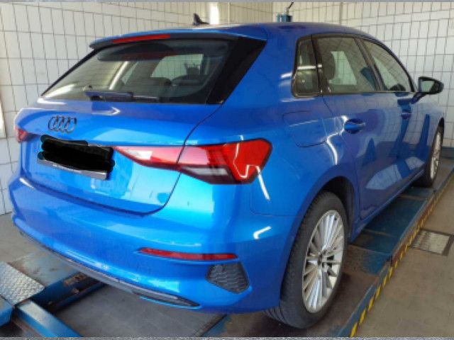 Audi A3 2022 г. Синий, пробег 50418 км