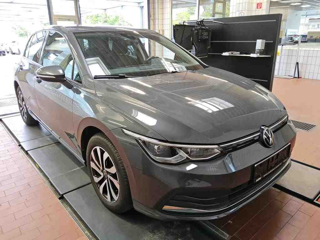 Volkswagen Golf 2023 г. Серый, пробег 58500 км