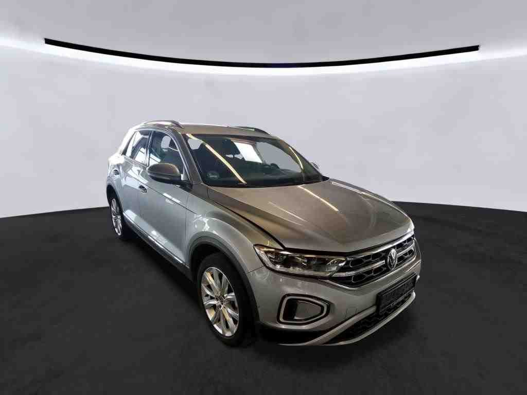 Volkswagen T-Roc 2022 г. Серебристый, пробег 43900 км