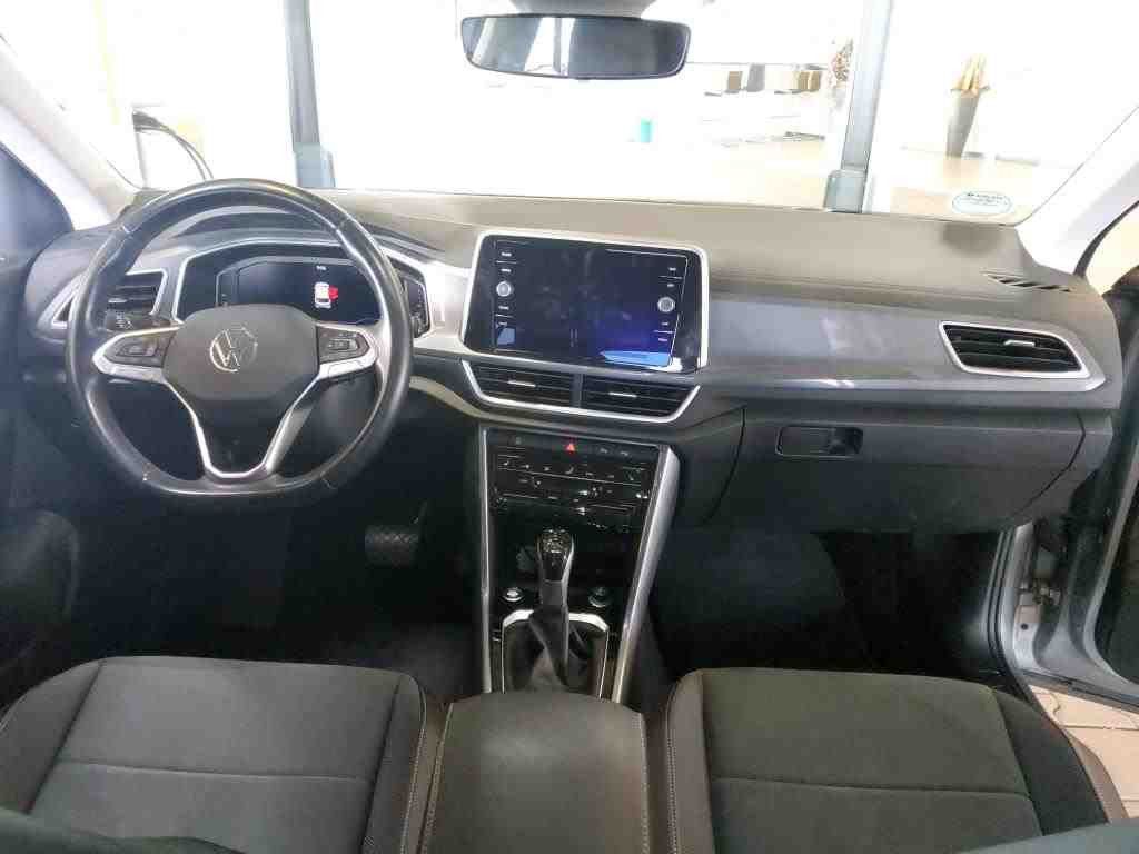 Volkswagen T-Roc 2022 г. Серебристый, пробег 43900 км