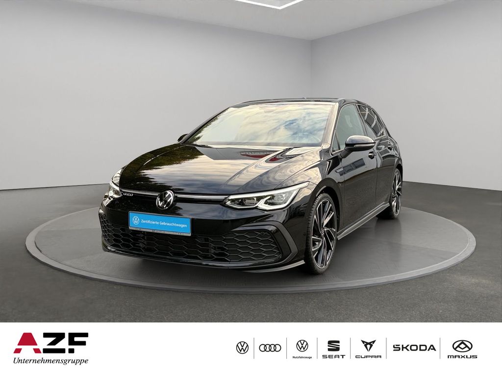 Volkswagen Golf 2023 г. Чёрный, пробег 23657 км