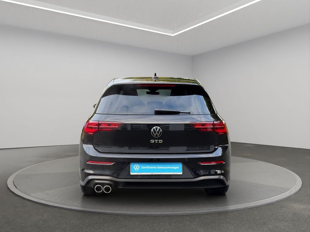 Volkswagen Golf 2023 г. Чёрный, пробег 23657 км