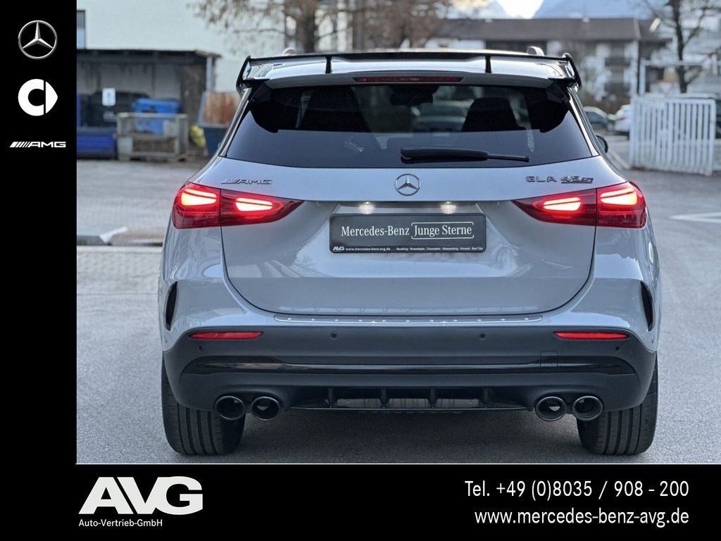 Mercedes-Benz GLA 45 AMG 2024 г. Серый, пробег 17186 км
