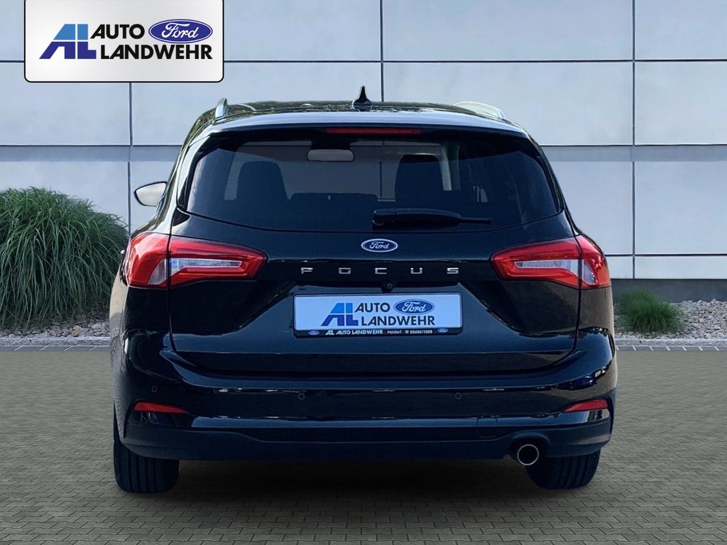 Ford Focus 2021 г. Чёрный, пробег 58456 км
