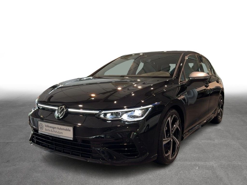 Volkswagen Golf 2024 г. Чёрный, пробег 14650 км