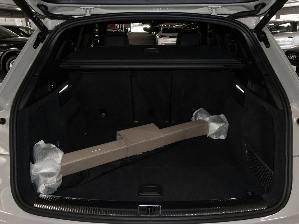 Audi SQ5 2023 г. Бежевый, пробег 47987 км