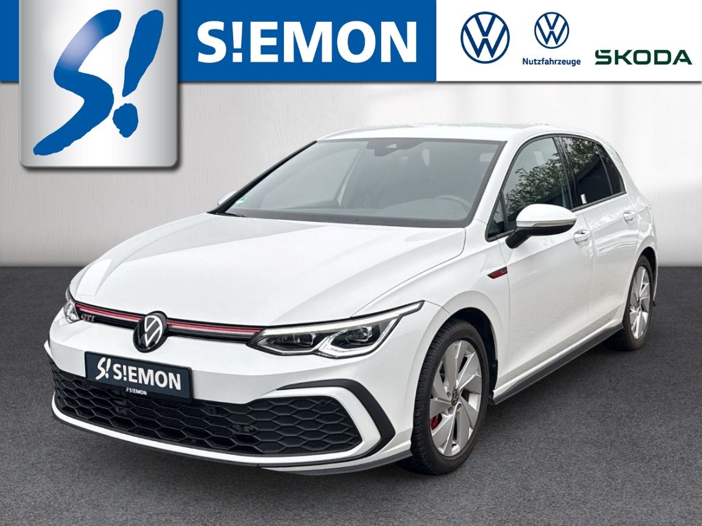 Volkswagen Golf 2024 г. Белый, пробег 16803 км