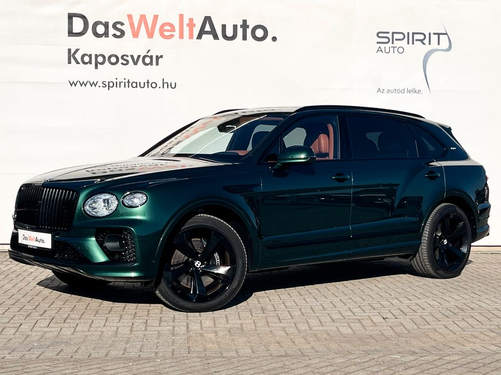 Bentley Bentayga 2023 г. Зелёный, пробег 49604 км