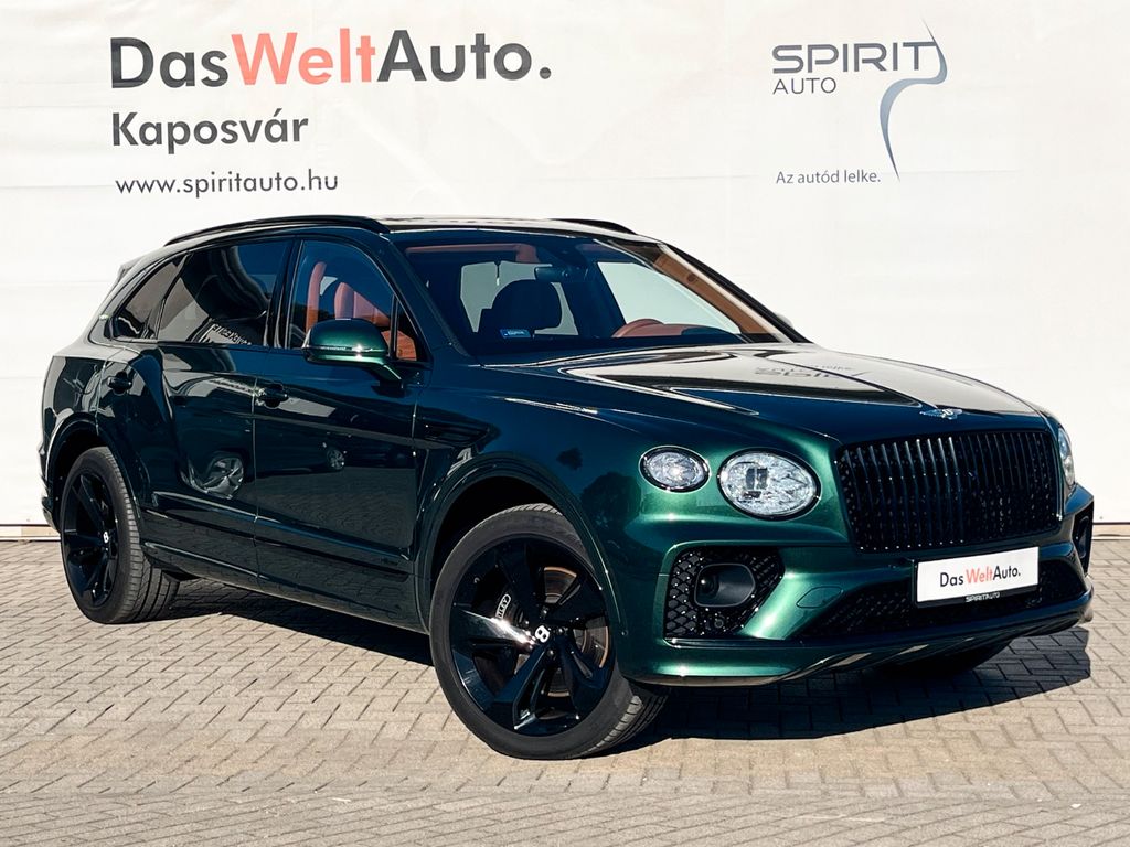 Bentley Bentayga 2023 г. Зелёный, пробег 49604 км